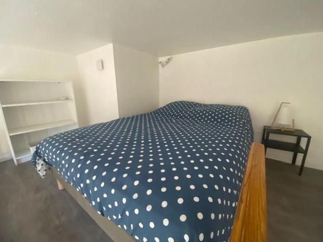 Immeuble Les Perdrix Apartamento Quimper Exterior foto