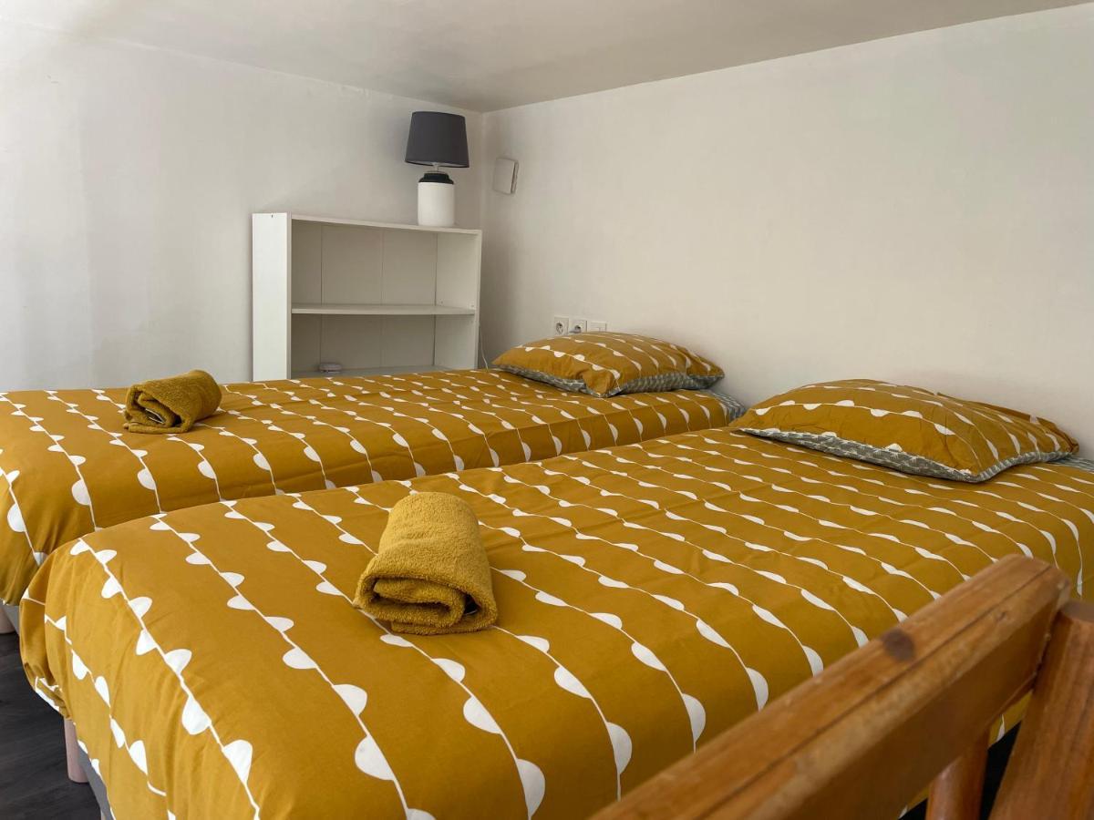 Immeuble Les Perdrix Apartamento Quimper Exterior foto