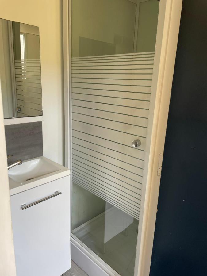Immeuble Les Perdrix Apartamento Quimper Exterior foto