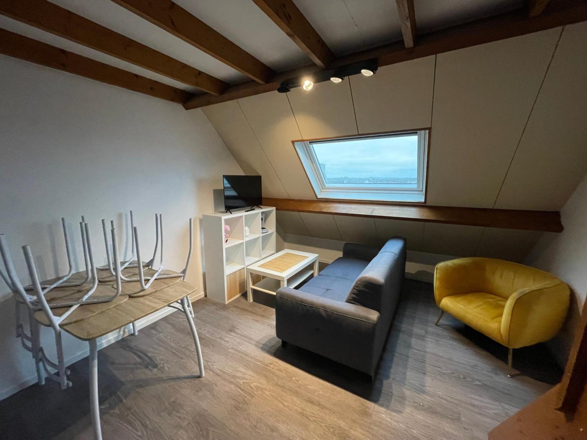 Immeuble Les Perdrix Apartamento Quimper Exterior foto