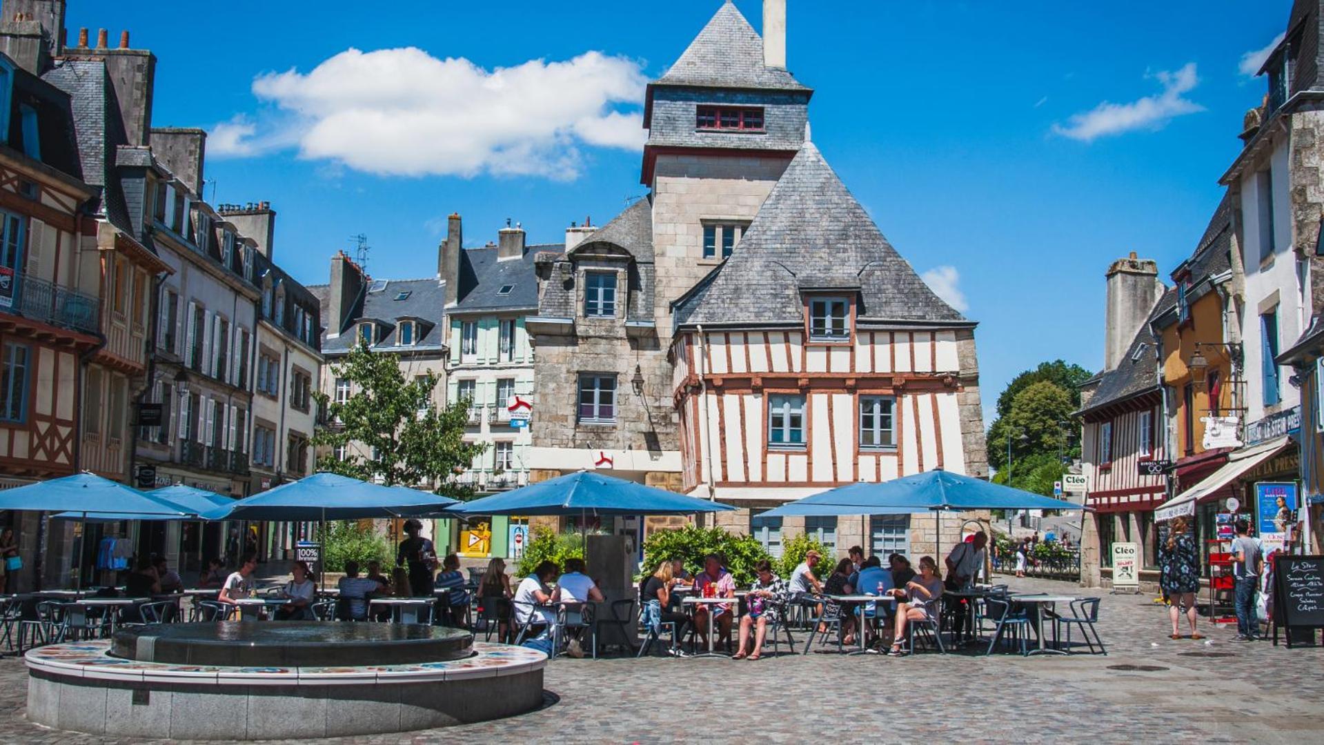Immeuble Les Perdrix Apartamento Quimper Exterior foto